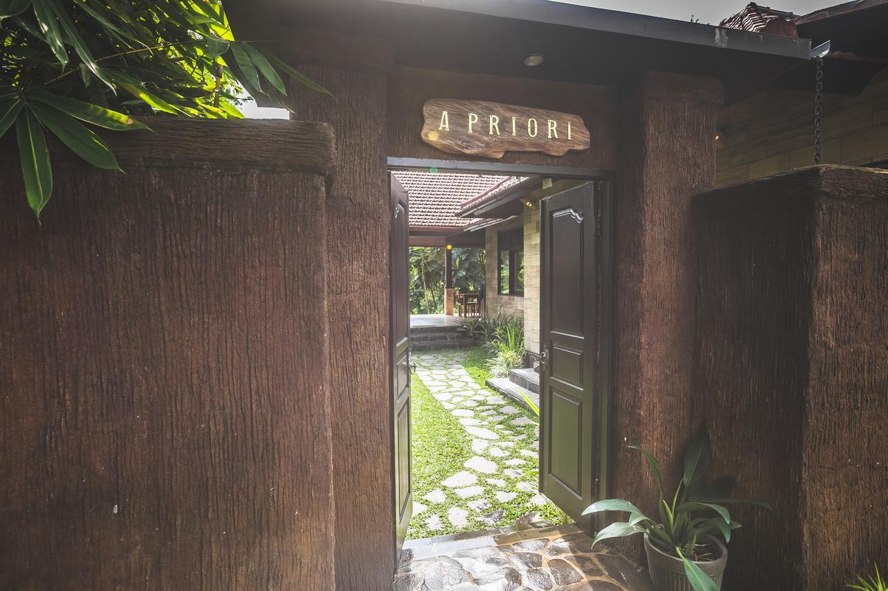 A Priori Villa Ubud Ngoại thất bức ảnh